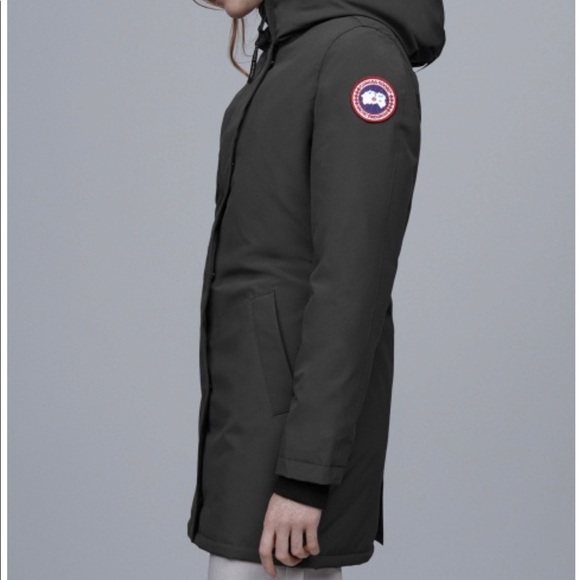 COPY - Canada Goose Parka - Picture 3 of 9